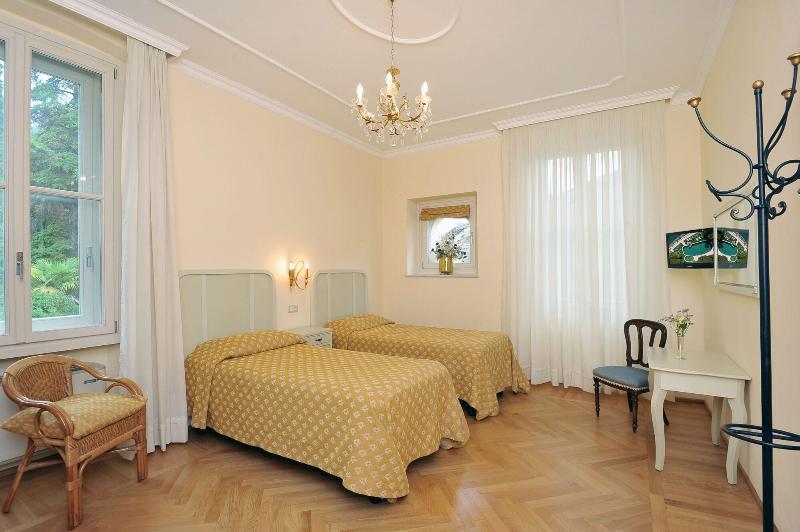 Hotel Monte Baldo E Villa Acquarone Gardone Riviera Dış mekan fotoğraf