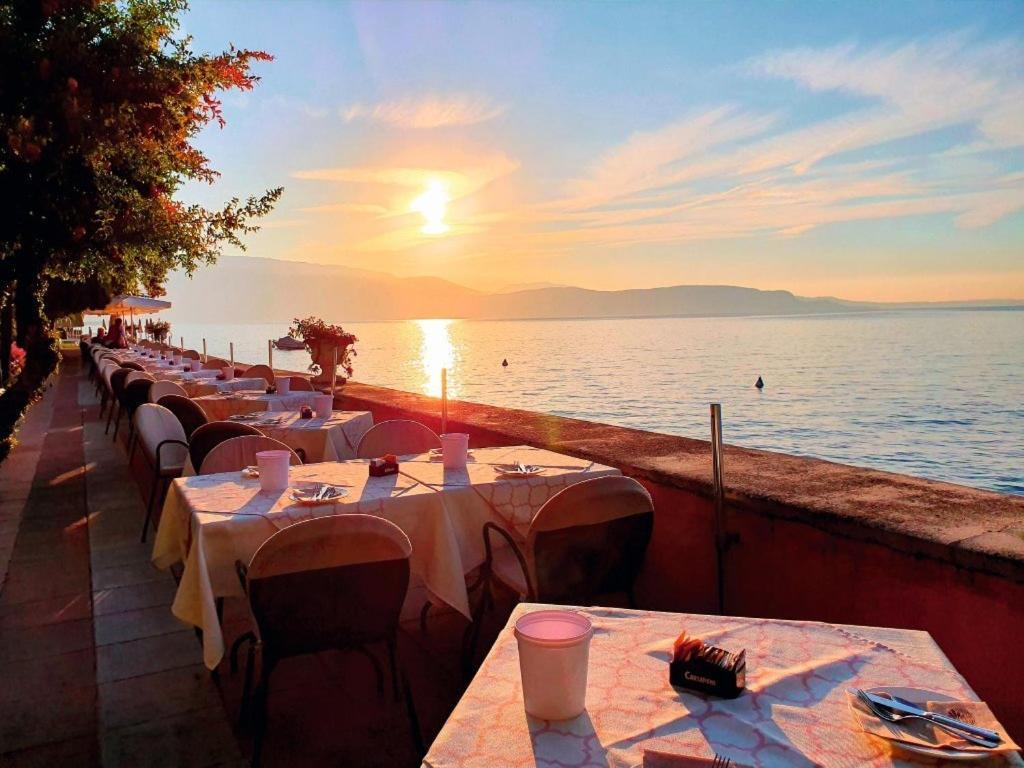 Hotel Monte Baldo E Villa Acquarone Gardone Riviera Dış mekan fotoğraf